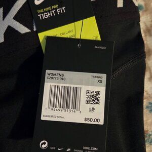 Nike Pro training leggings